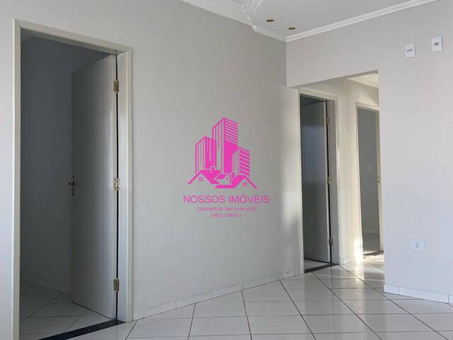 Casa para Venda em São José dos Campos - 4