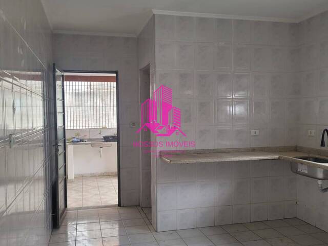 Casa para Venda em São José dos Campos - 4