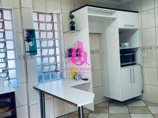 Casa para Venda em São José dos Campos - 5