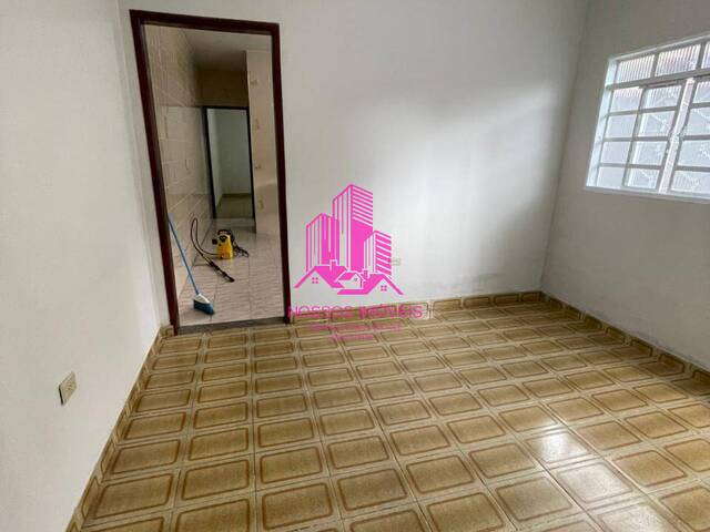 #105 - Casa para Venda em São José dos Campos - SP - 2